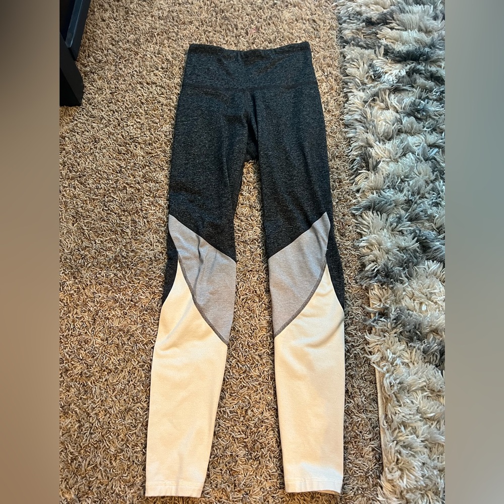 Gray old navy leggings